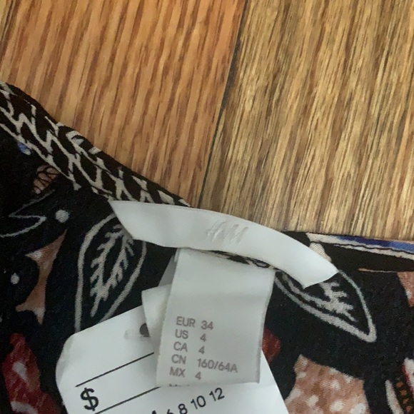 Long Sleeve Romper - Picture 2 of 4